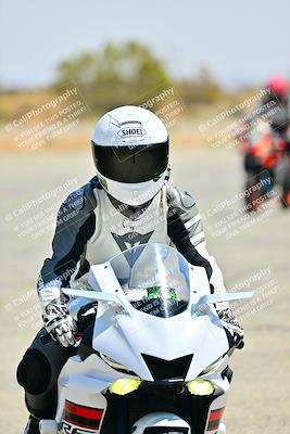 media/Aug-25-2024-2WTD (Sun) [[4221c16924]]/B Group/Session 5-Turns 1 2 and Grid/
